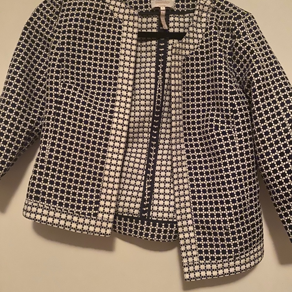 Blazer - Picture 2 of 3